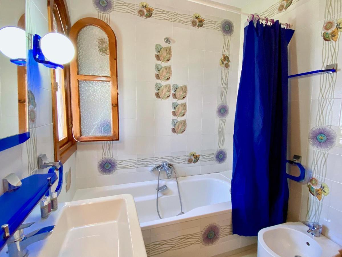 Precioso Chalet En Almunecar Junto Al Mar Con Garage Privado Exterior foto
