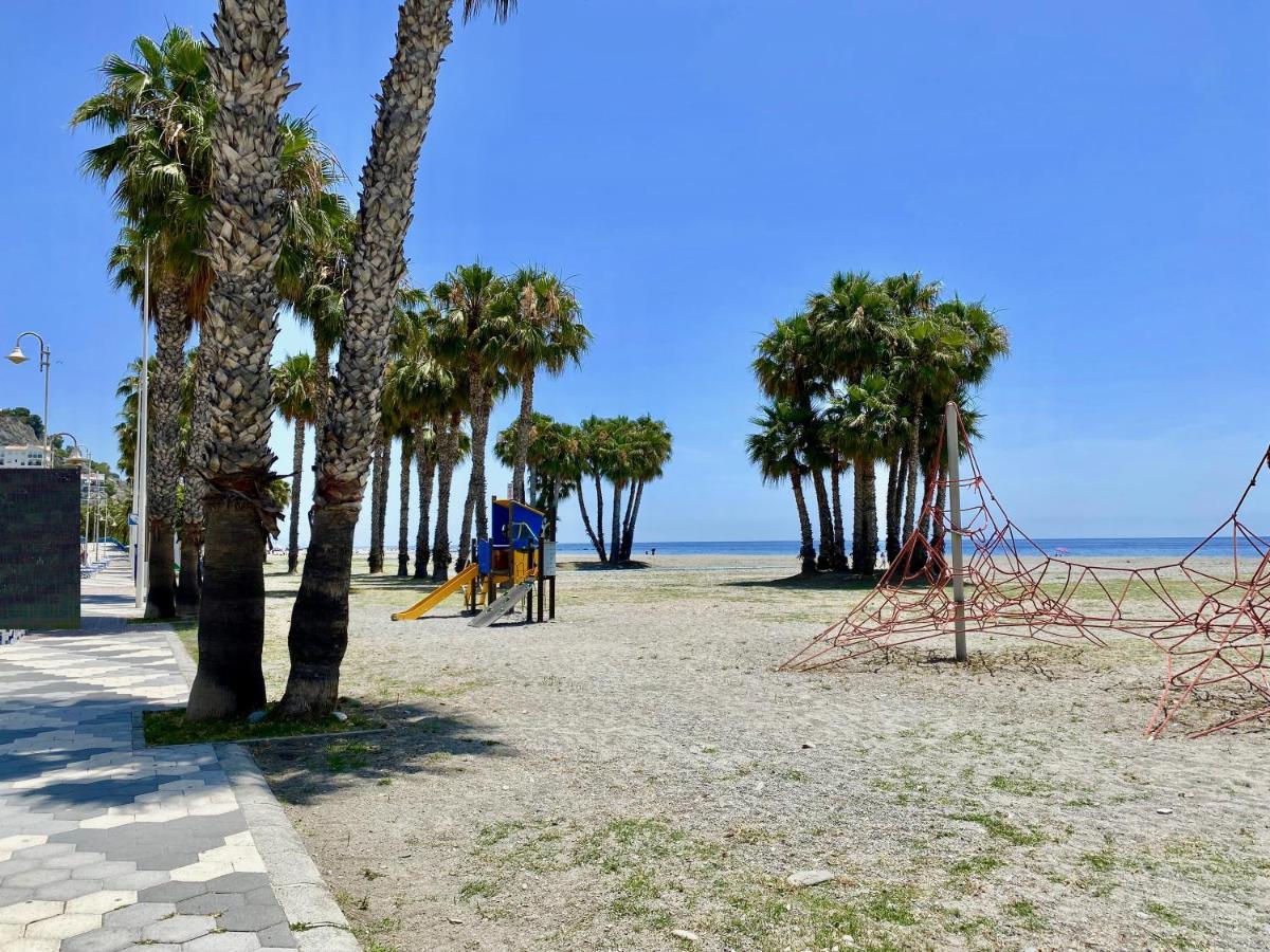 Precioso Chalet En Almunecar Junto Al Mar Con Garage Privado Exterior foto
